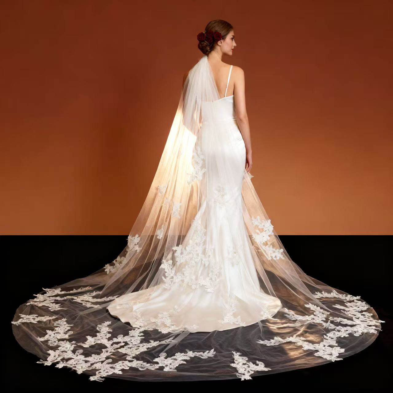 Veil&Vow Elegant Cathedral Bridal Veil - Handcrafted Lace Applique Tulle Wedding Veil (Luxury High-End)