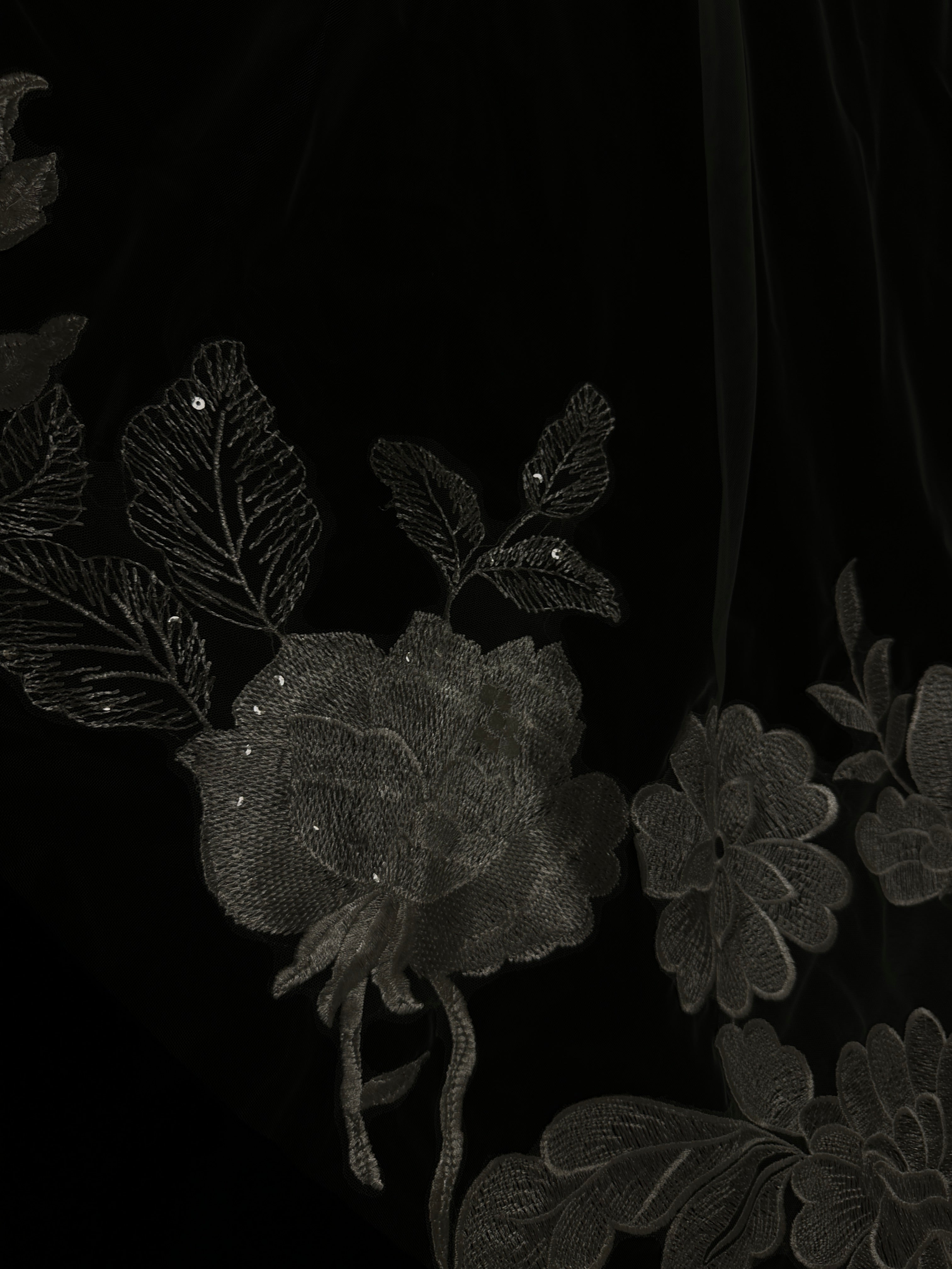 Veil&Vow Ethereal Floor-Length Floral Embroidery Bridal Veil